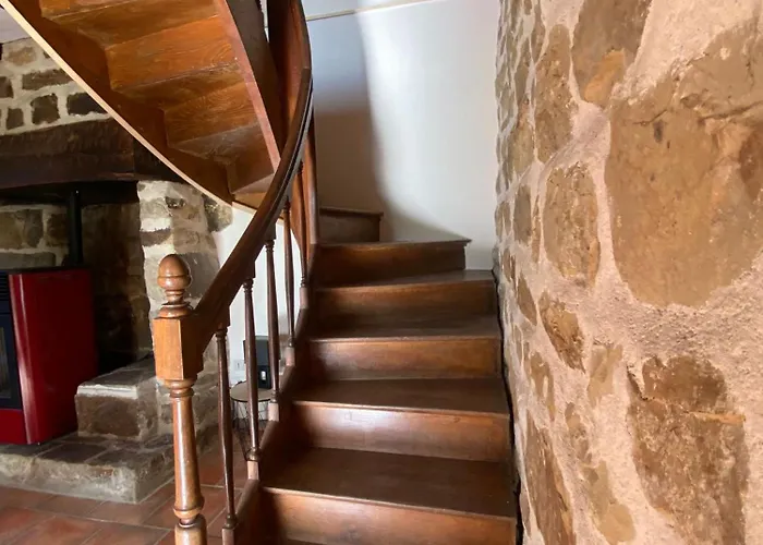 Des Rochers Lonlay-l'Abbaye